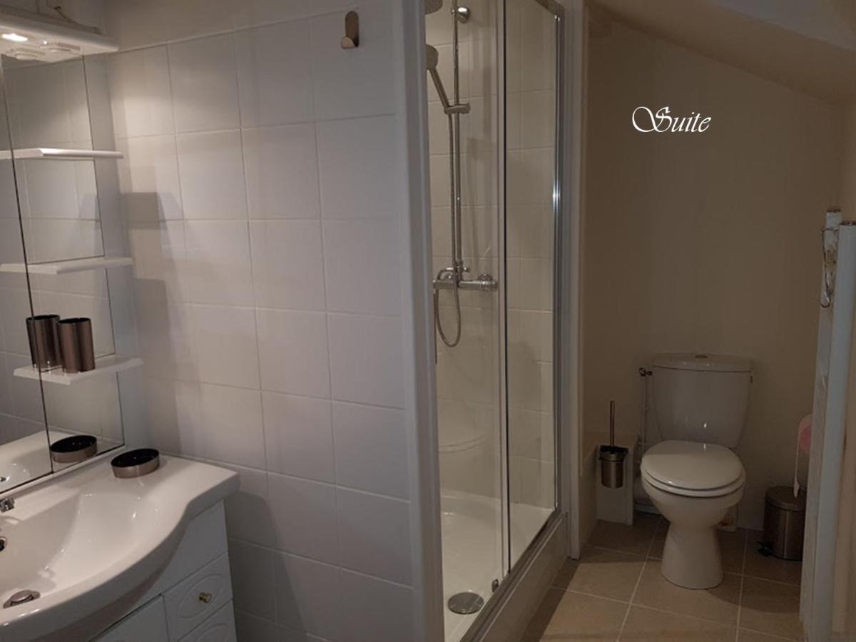 Mas De La Piniere Bed & Breakfast Mauprevoir Bagian luar foto