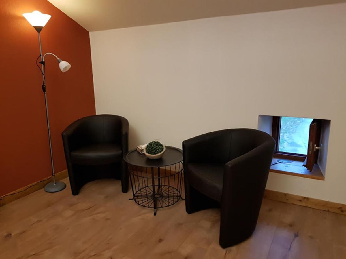 Mas De La Piniere Bed & Breakfast Mauprevoir Bagian luar foto