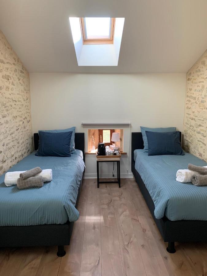 Mas De La Piniere Bed & Breakfast Mauprevoir Bagian luar foto